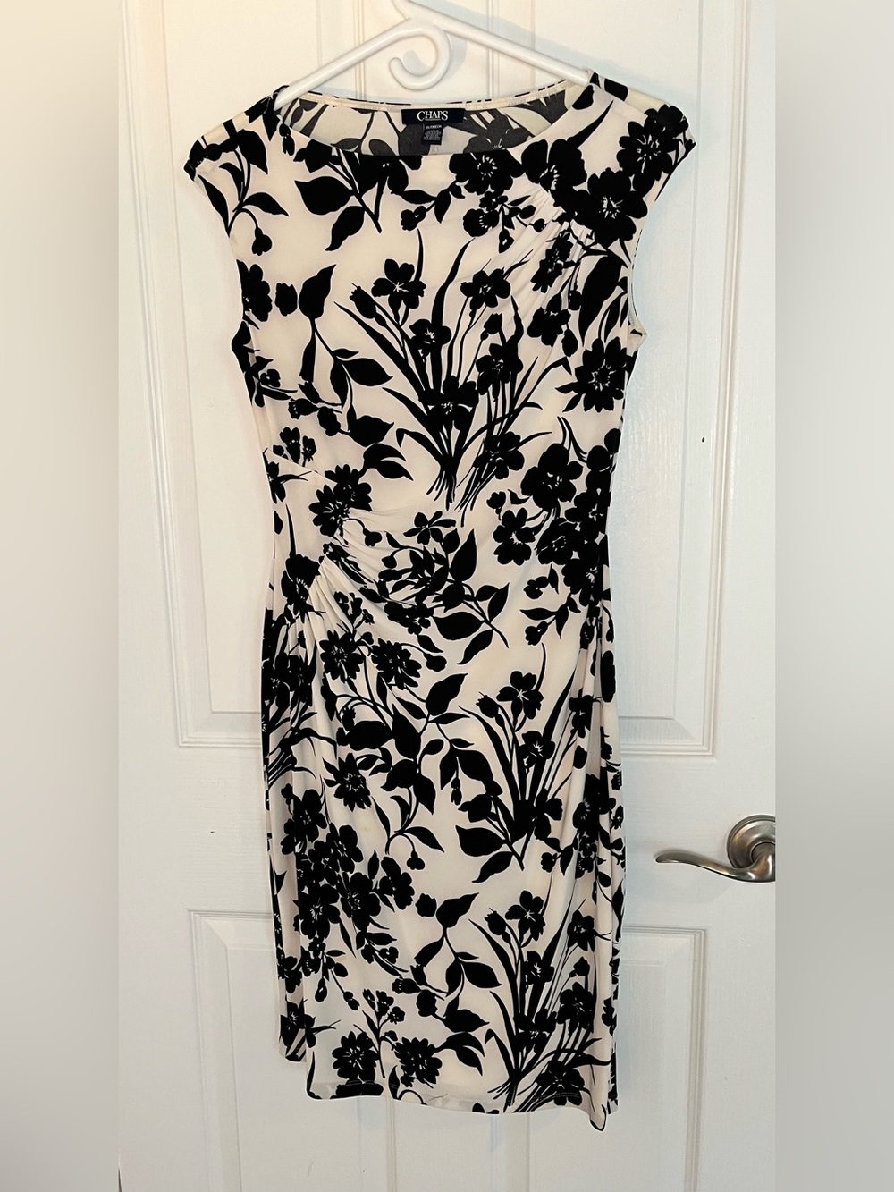 Chaps Black & White Floral Ruched Sheath Dress Size XS